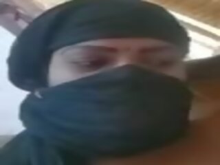 Тамільська в масці матуся назад, безкоштовно індійська для дорослих кліп відео 60
