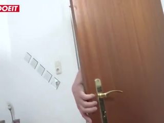 Letsdoeit - 뜨거운 에 trot 독일의 비탄 속임수 으로 트리플 엑스 비디오 로 그녀의 이웃 사람