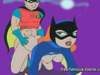 Batman 同 猫女 和 batgirl 狂欢