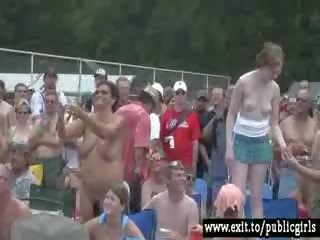 Milfs going goli v javno zabava množica vid