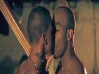 Homossexual música exposição em rihanna-rude b-y
